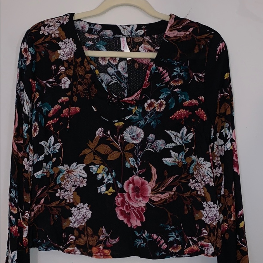 Xhilaration Crop Long Sleeve